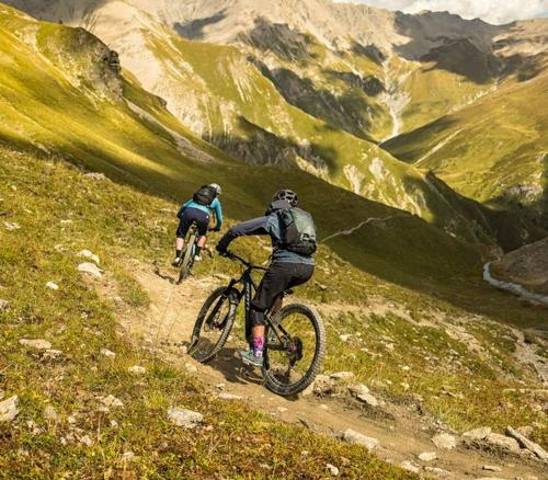 Discovery trip - hiking package in Engadin Samnaun